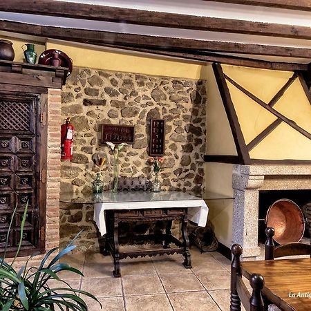 La Antigua Botica Guest House Pasaron  Ngoại thất bức ảnh